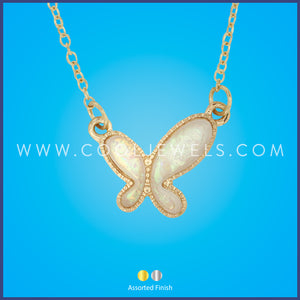 LINK CHAIN NECKLACE WITH BUTTERFLY PENDANT - ASSORTED